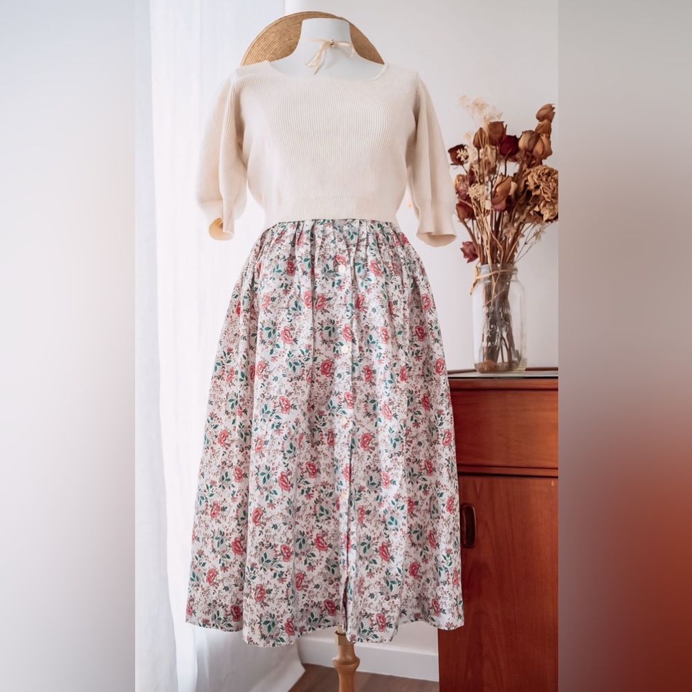 80s does 50s floral vintage cotton circle skirt